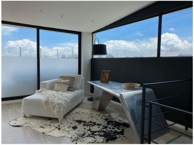 Apartamento de 3 alcobas en venta en Vía Las Palmas, Medellín, 270 m² · foto 9 de 14