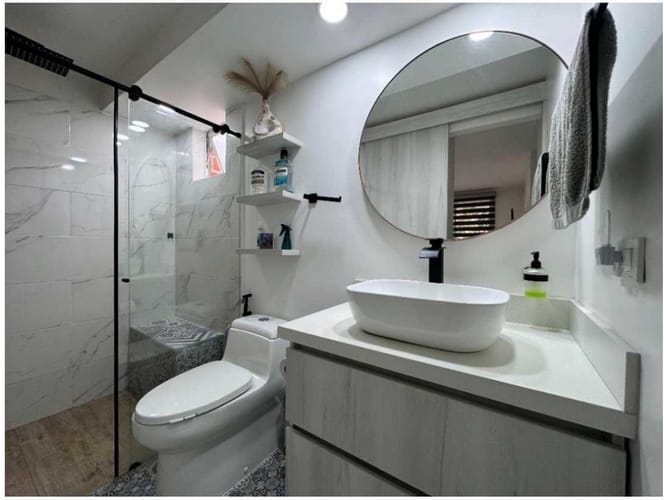 Apartamento de 3 alcobas en venta en El Poblado, Medellín, 98 m² · foto 11 de 16