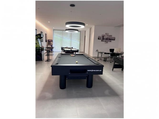Casa de 5 alcobas en venta en El Poblado, Medellín, 1500 m² · foto 10 de 16