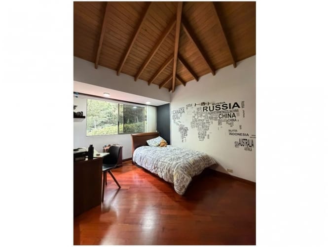 Casa de 4 alcobas en venta en El Poblado, Medellín, 350 m² · foto 21 de 24