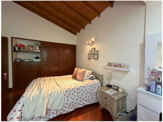 Casa de 4 alcobas en venta en El Poblado, Medellín, 350 m² · foto 22 de 24