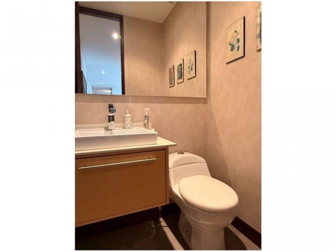Apartamento de 3 alcobas en venta en La Florida, Medellín, 140 m² · foto 2 de 18