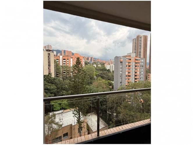 Apartamento de 3 alcobas en venta en La Florida, Medellín, 140 m² · foto 6 de 18
