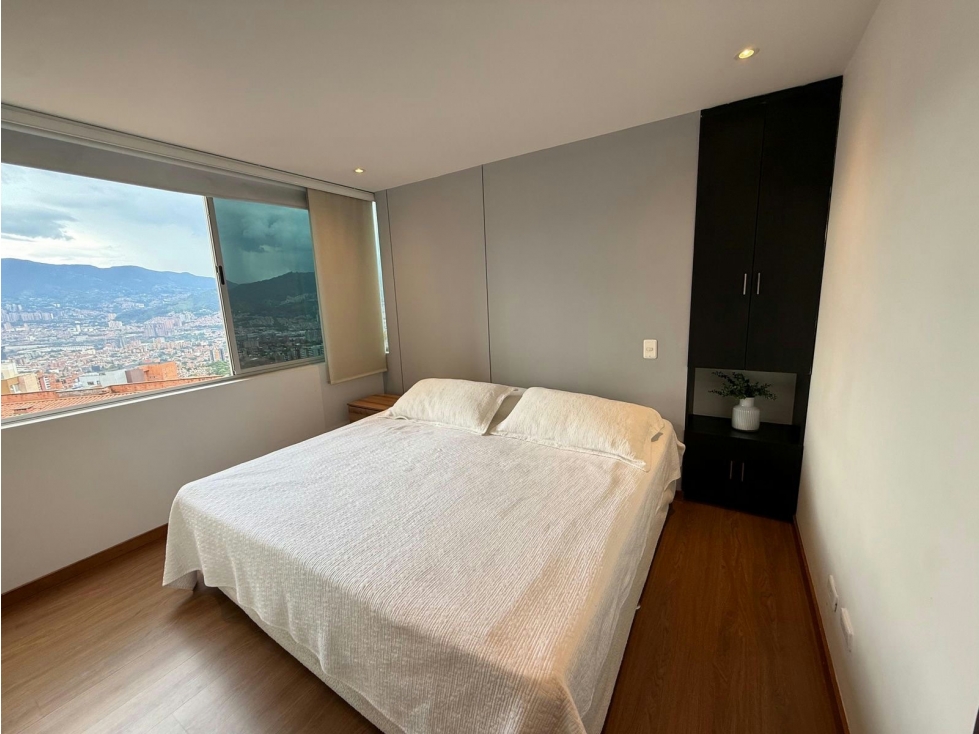 Apartamento en venta en Loma Del Esmeraldal, Envigado · foto 9 de 9