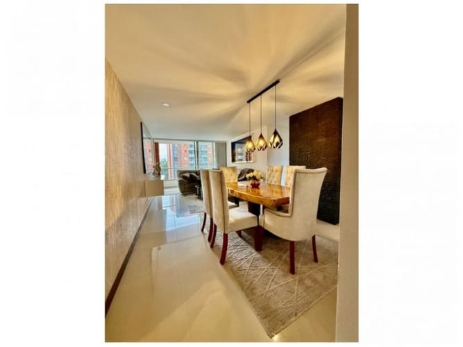 Apartamento de 3 alcobas en venta en Cumbres, Envigado, 104 m² · foto 2 de 17