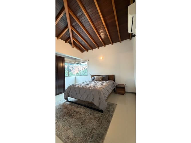 Apartamento de 5 alcobas en venta en Aves Maria, Sabaneta, 236 m² · foto 19 de 24