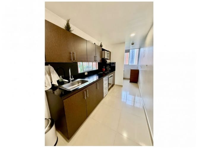 Apartamento de 3 alcobas en venta en Cumbres, Envigado, 104 m² · foto 9 de 17