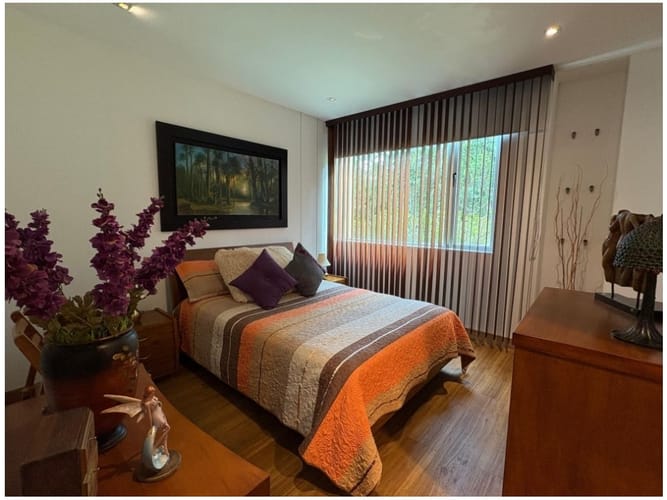 Casa de 3 alcobas en venta en Vía Las Palmas, Envigado, 1330 m² · foto 8 de 15