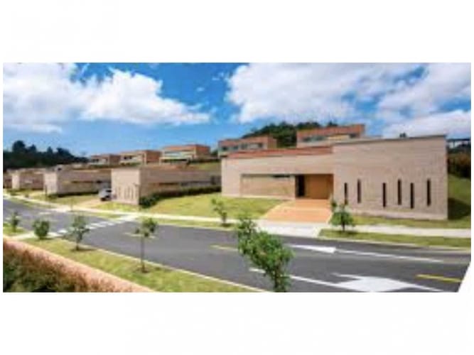 Casa de 3 alcobas en venta en Vía Las Palmas, Envigado, 1330 m² · foto 12 de 15
