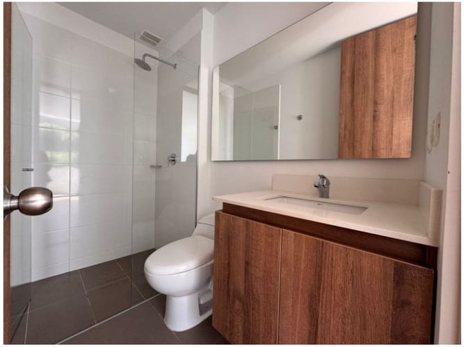 Apartamento de 2 alcobas en venta en Las Antillas, Envigado, 65 m² · foto 9 de 13