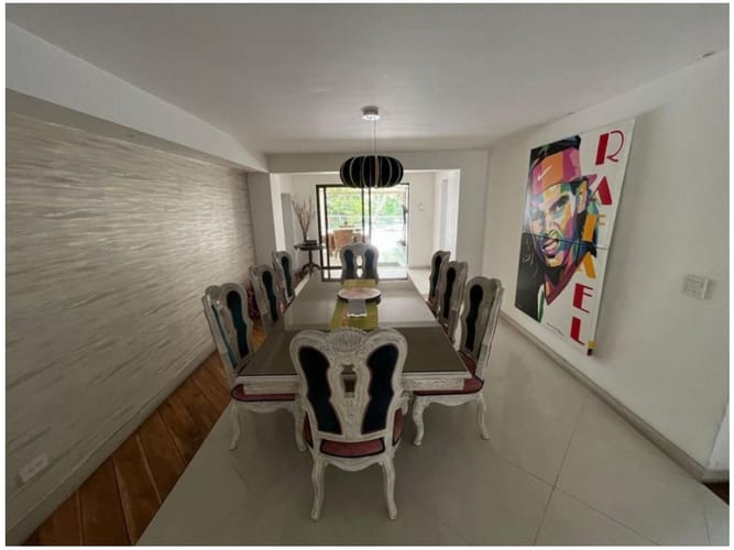 Casa de 5 alcobas en venta en El Poblado, Medellín, 643 m² · foto 7 de 24