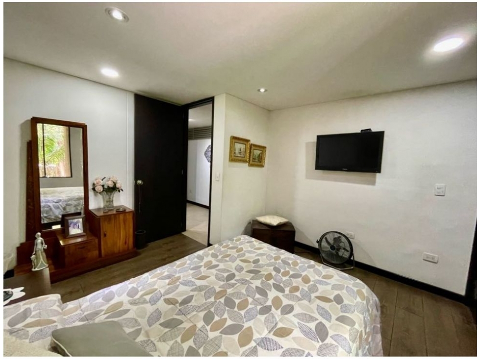 Apartamento en venta en Zuñiga, Envigado · foto 12 de 19