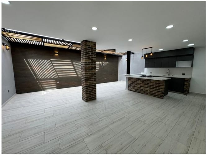 Casa de 3 alcobas en venta en La Ceja, 157 m² · foto 4 de 24