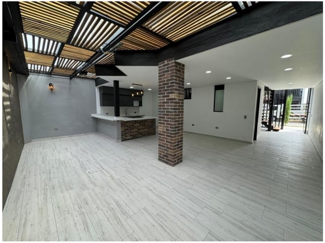 Casa de 3 alcobas en venta en La Ceja, 157 m² · foto 5 de 24