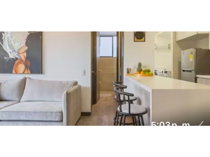 Apartamento de 1 alcoba en venta en El Poblado, Medellín, 68 m² · foto 2 de 6