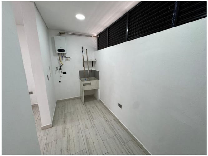 Casa de 3 alcobas en venta en La Ceja, 157 m² · foto 13 de 24