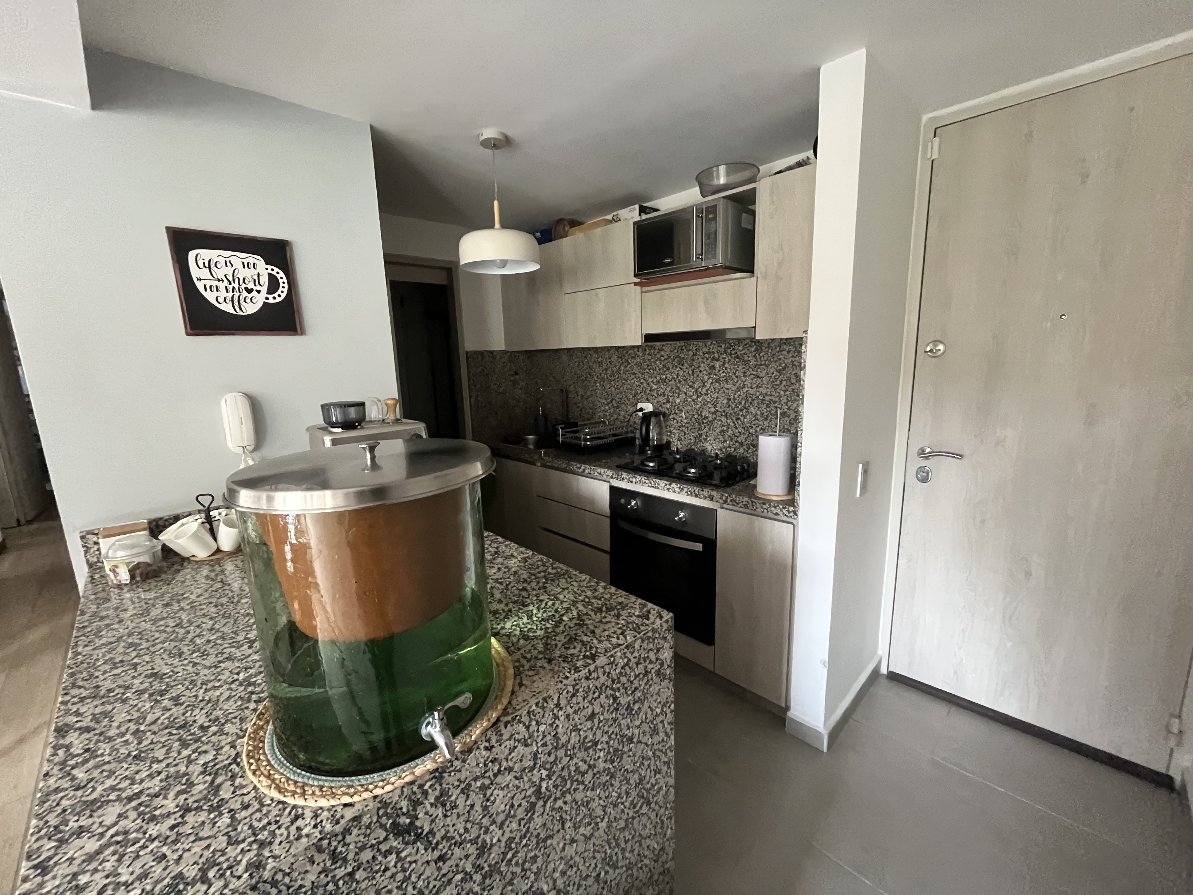 Apartamento en venta en Ciudad Alsacia, Bogotá · foto 2 de 10