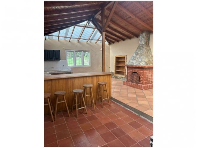 Finca en venta en Guarne, 500 m² · foto 2 de 22