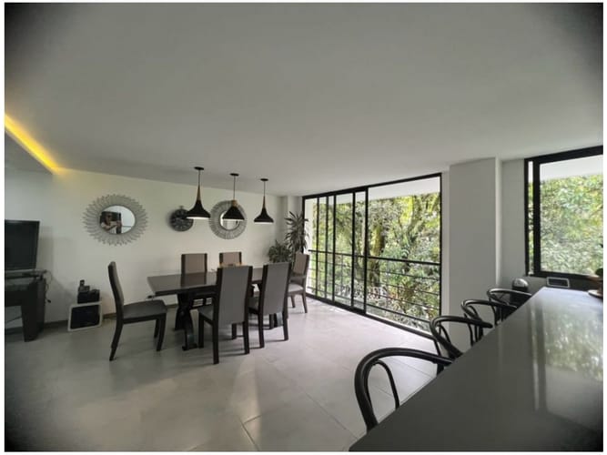 Casa de 4 alcobas en venta en Aves Maria, Sabaneta, 436 m² · foto 4 de 24