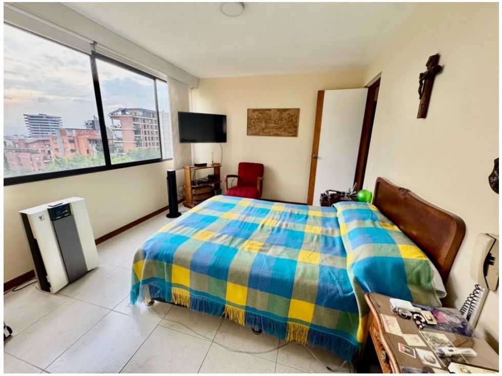 Apartamento en venta en Las Lomas No.1, Medellín · foto 10 de 15