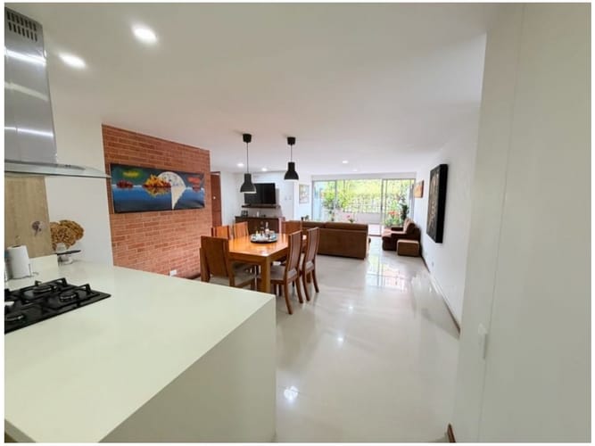 Apartamento de 3 alcobas en venta en Los Balsos, Medellín, 120 m² · foto 5 de 24
