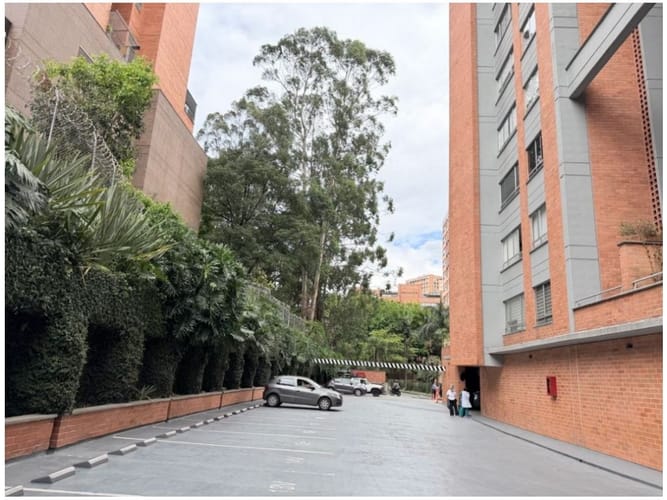 Apartamento de 3 alcobas en venta en Los Balsos, Medellín, 120 m² · foto 24 de 24