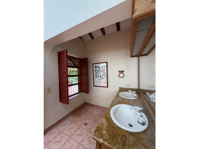 Casa de 5 alcobas en venta en Llano Grande, Rionegro, 300 m² · foto 8 de 18