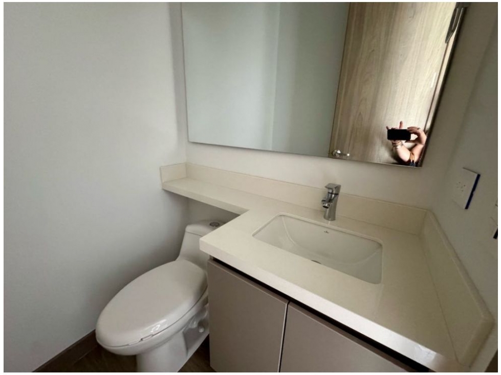Apartamento en venta en Lalinde, Medellín · foto 8 de 16