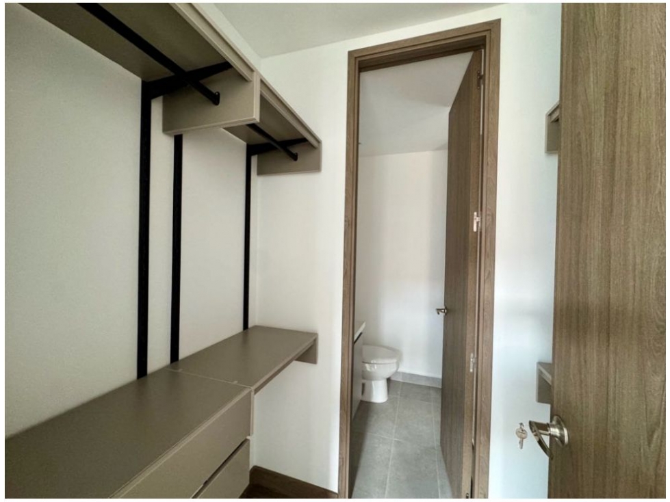 Apartamento en venta en Lalinde, Medellín · foto 10 de 16