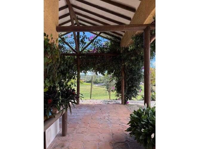 Casa de 5 alcobas en venta en Llano Grande, Rionegro, 300 m² · foto 18 de 18