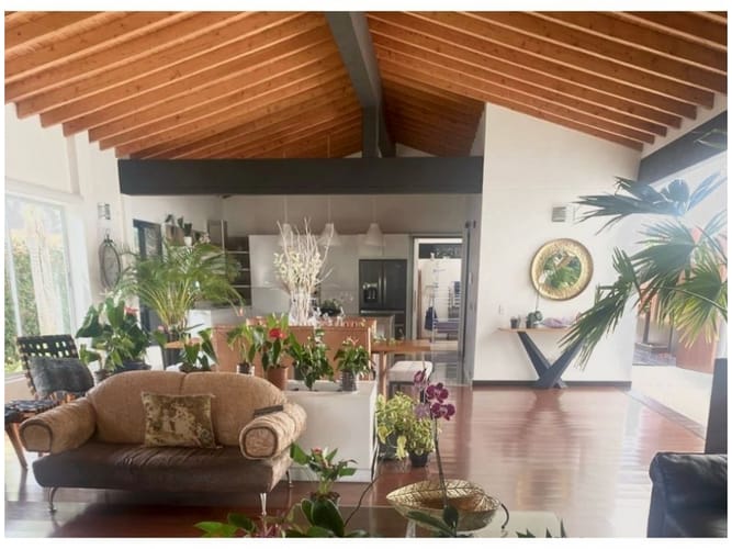 Casa de 3 alcobas en venta en Llano Grande, Rionegro · foto 3 de 19