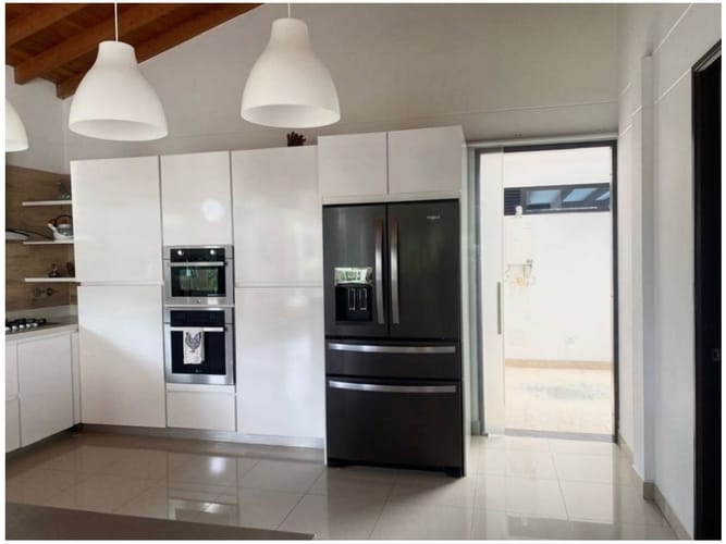 Casa de 3 alcobas en venta en Llano Grande, Rionegro · foto 13 de 19