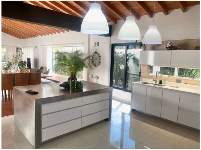 Casa de 3 alcobas en venta en Llano Grande, Rionegro · foto 15 de 19