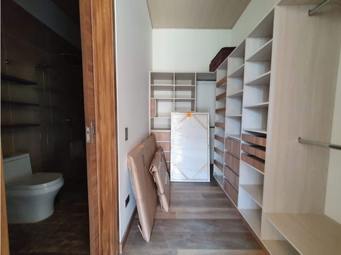 Casa de 3 alcobas en venta en Llano Grande, Rionegro, 540 m² · foto 22 de 24
