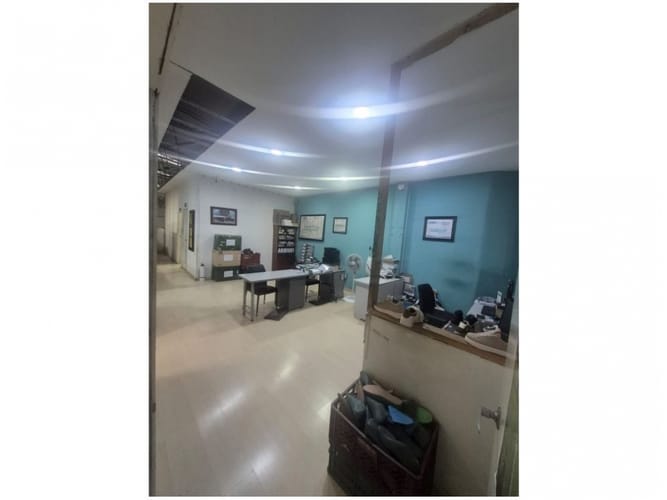 Bodega en venta en Bombona No.1, Medellín, 503 m² · foto 6 de 24