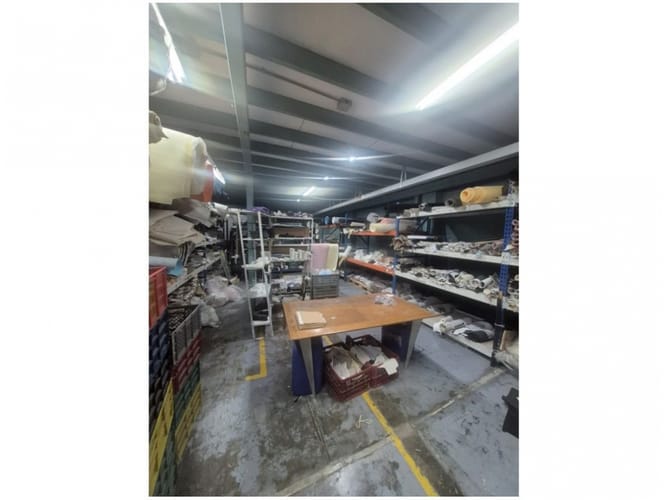 Bodega en venta en Bombona No.1, Medellín, 503 m² · foto 14 de 24