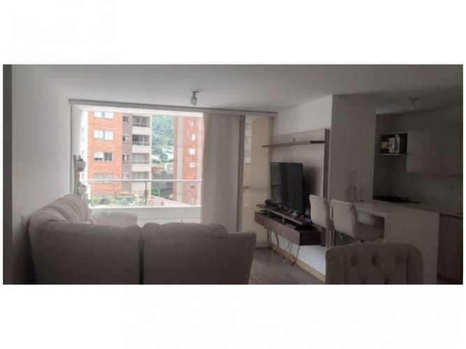 Apartamento de 3 alcobas en venta en Holanda, Sabaneta, 86 m² · foto 3 de 20