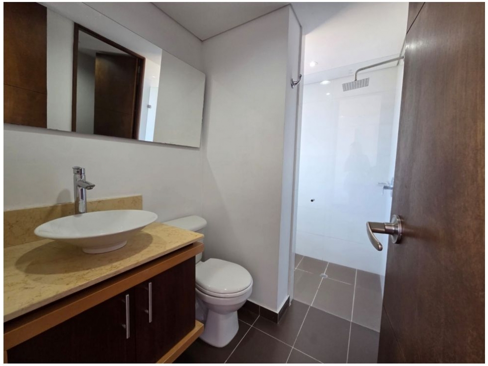 Apartamento en venta en El Poblado, Medellín · foto 21 de 24