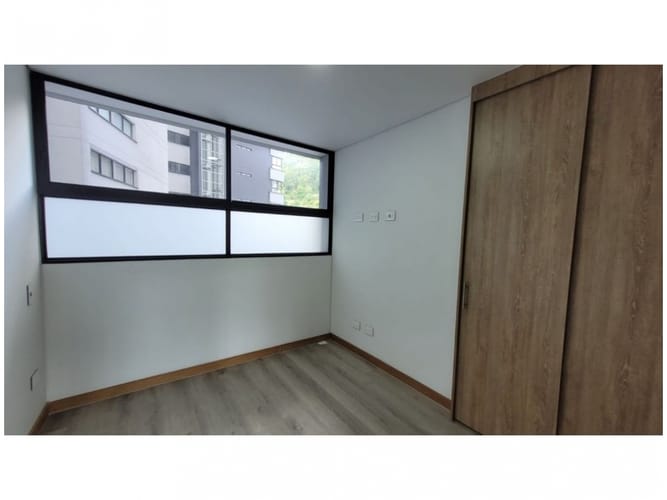 Apartamento de 3 alcobas en venta en El Poblado, Medellín, 100 m² · foto 5 de 18