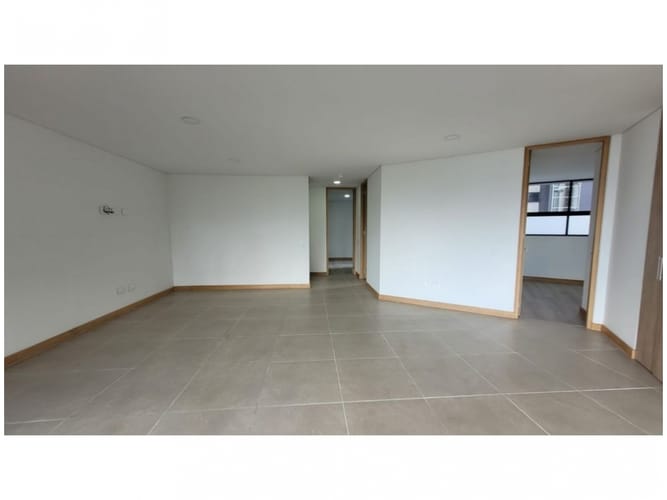 Apartamento de 3 alcobas en venta en El Poblado, Medellín, 100 m² · foto 9 de 18