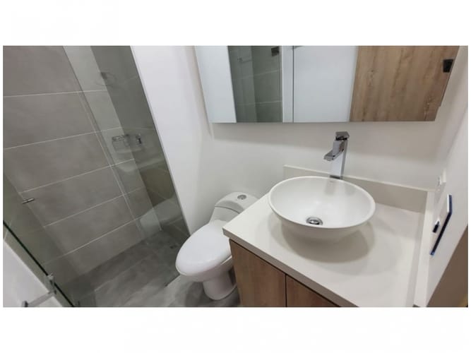 Apartamento de 3 alcobas en venta en El Poblado, Medellín, 100 m² · foto 12 de 18