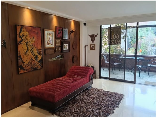 Apartamento de 3 alcobas en venta en Lalinde, Medellín, 295 m² · foto 15 de 24