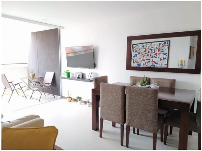 Apartamento en venta en Los Naranjos, Medellín · foto 8 de 10