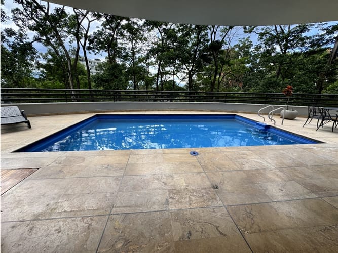Apartamento en venta en El Poblado, Medellín · foto 2 de 6