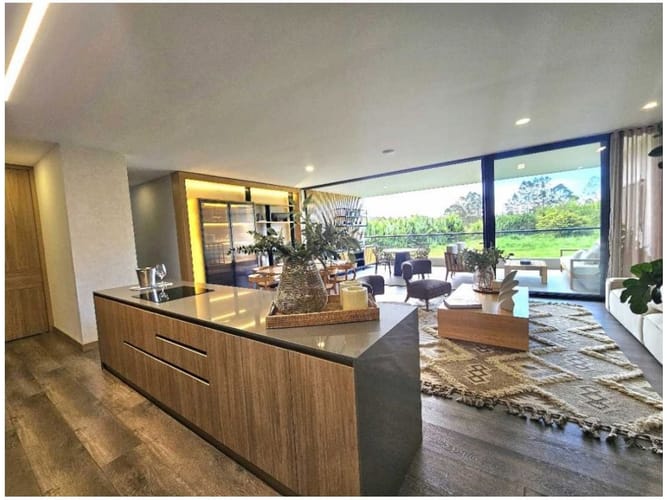 Apartamento de 3 alcobas en venta en Cabeceras De Llanogrande, Medellín, 152 m² · foto 10 de 19