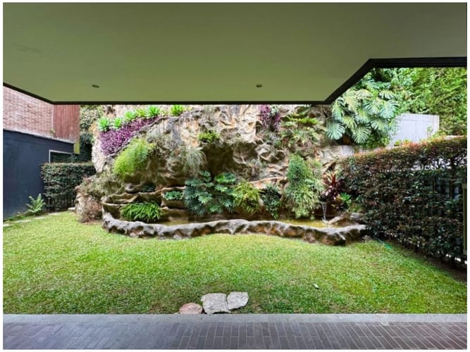 Casa de 4 alcobas en venta en Montessori, Envigado, 345 m² · foto 3 de 9