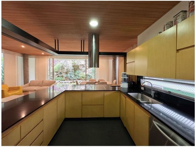 Casa de 4 alcobas en venta en Montessori, Envigado, 345 m² · foto 5 de 9