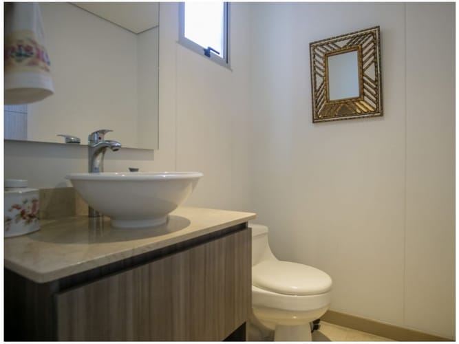 Apartamento de 3 alcobas en venta en El Poblado, Medellín, 240 m² · foto 8 de 20