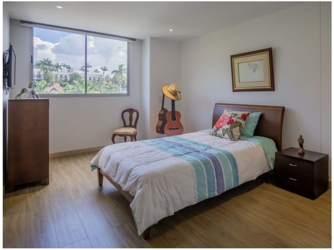 Apartamento de 3 alcobas en venta en El Poblado, Medellín, 240 m² · foto 13 de 20