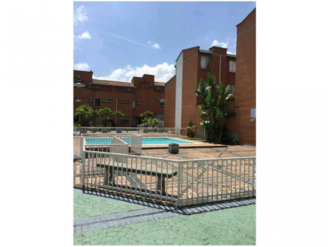 Casa de 4 alcobas en venta en Belen La Palma, Medellín, 137 m² · foto 10 de 15